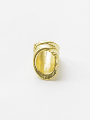 Alfred Taatz, 2022, Ring, Spirale, Silder / Bronze / Gold, 10 cm x 8 cm, Foto Matthias Ritzmann